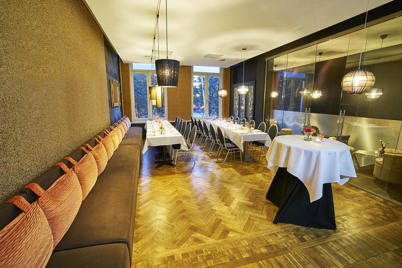 Saillant Centre Hotel
